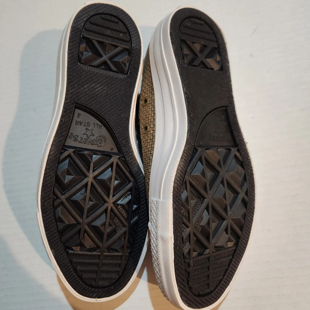 Converse Chuck Taylor Slip On Sneakers Olive Woven Youth 4 NWOT